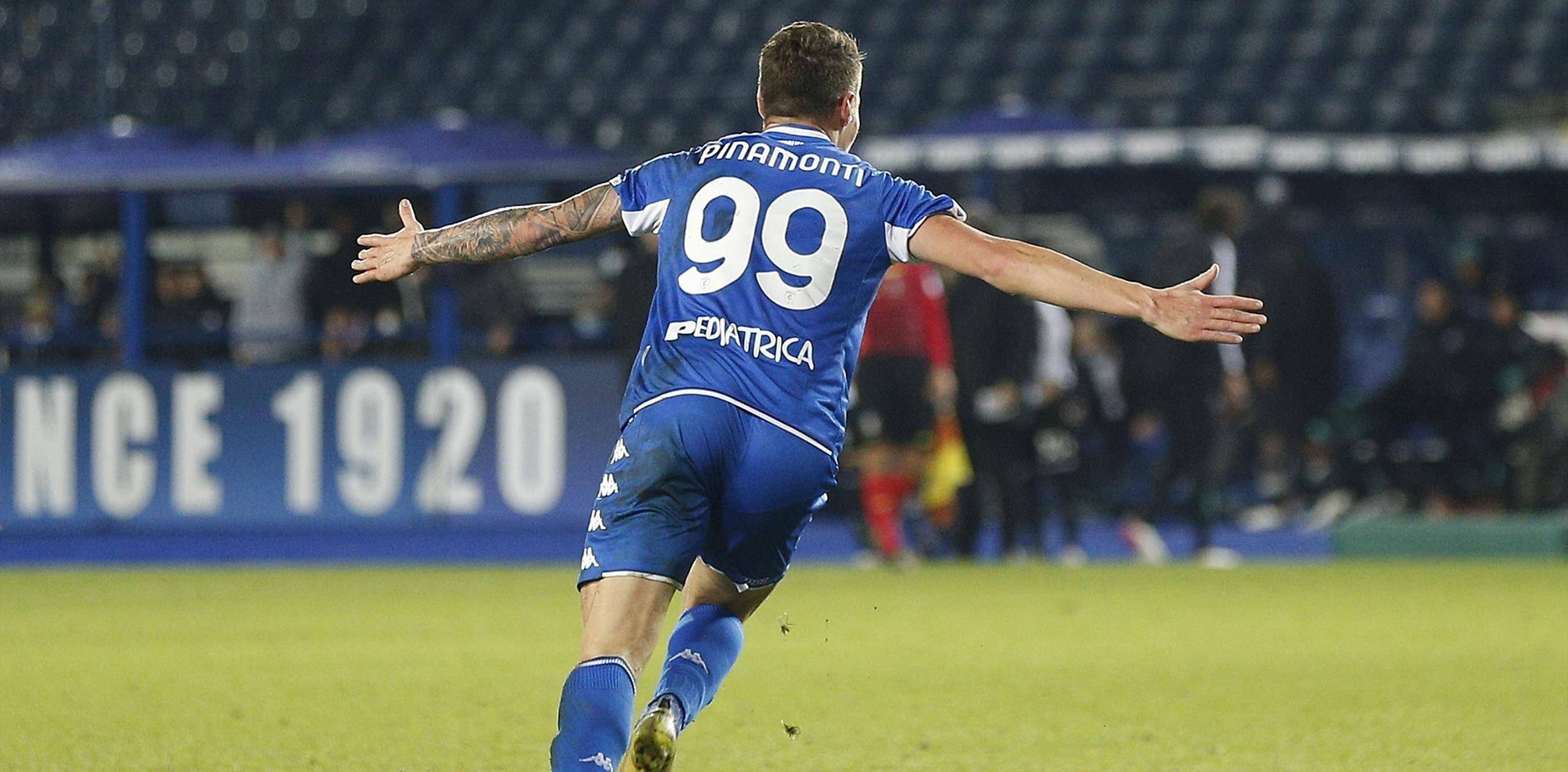 费耶诺德发布备战花絮，冲刺阶段内部沟通，意大利杯任务艰巨，赛季目标并未改变的简单介绍